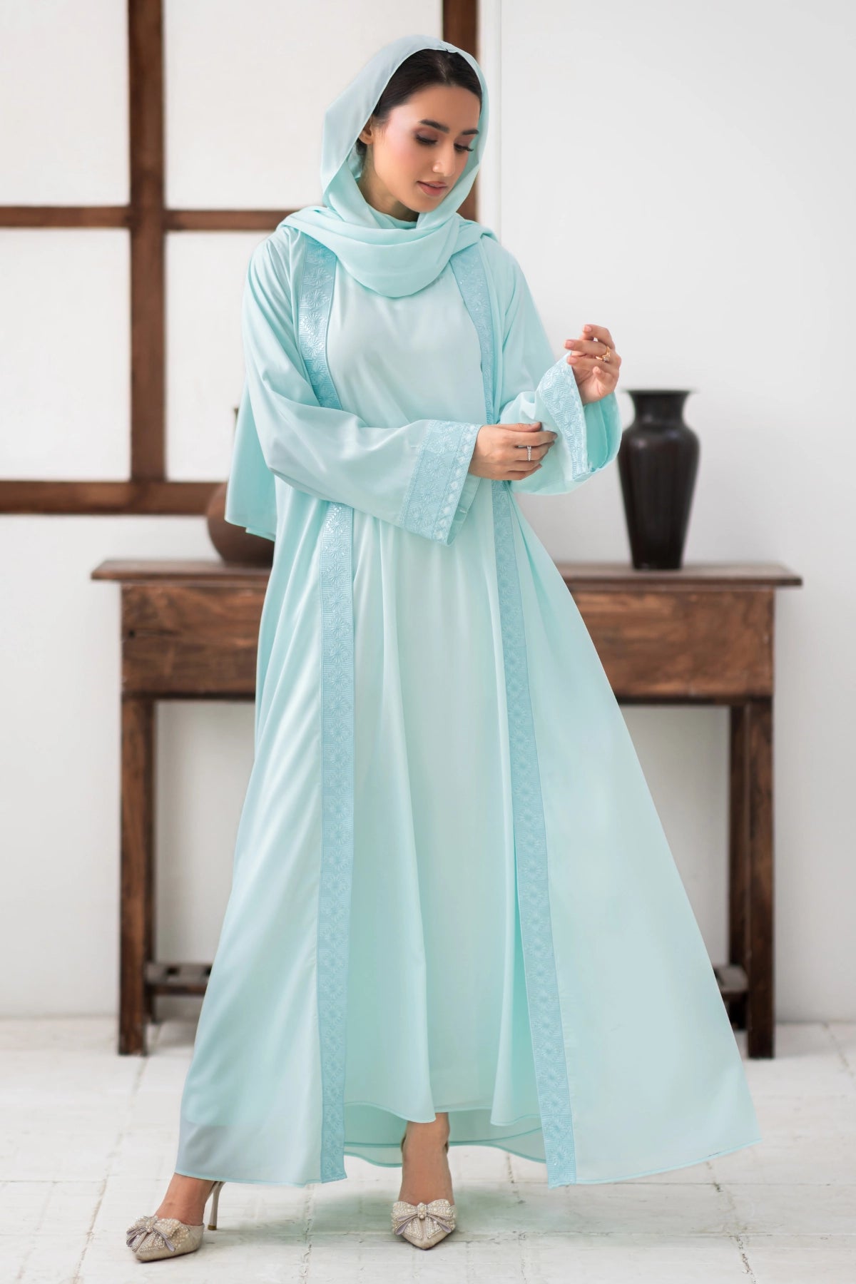Aqua Embroidered Shrug Abaya