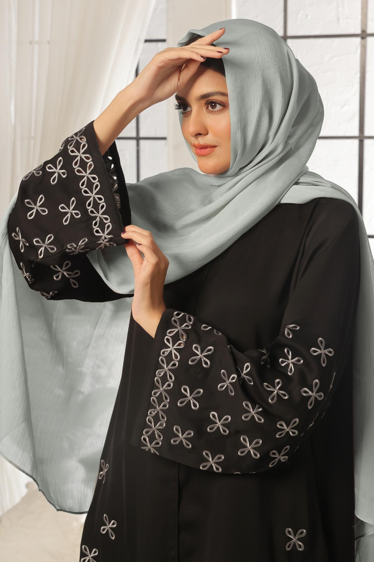 Lilac Leaf Petal Embroidered Abaya