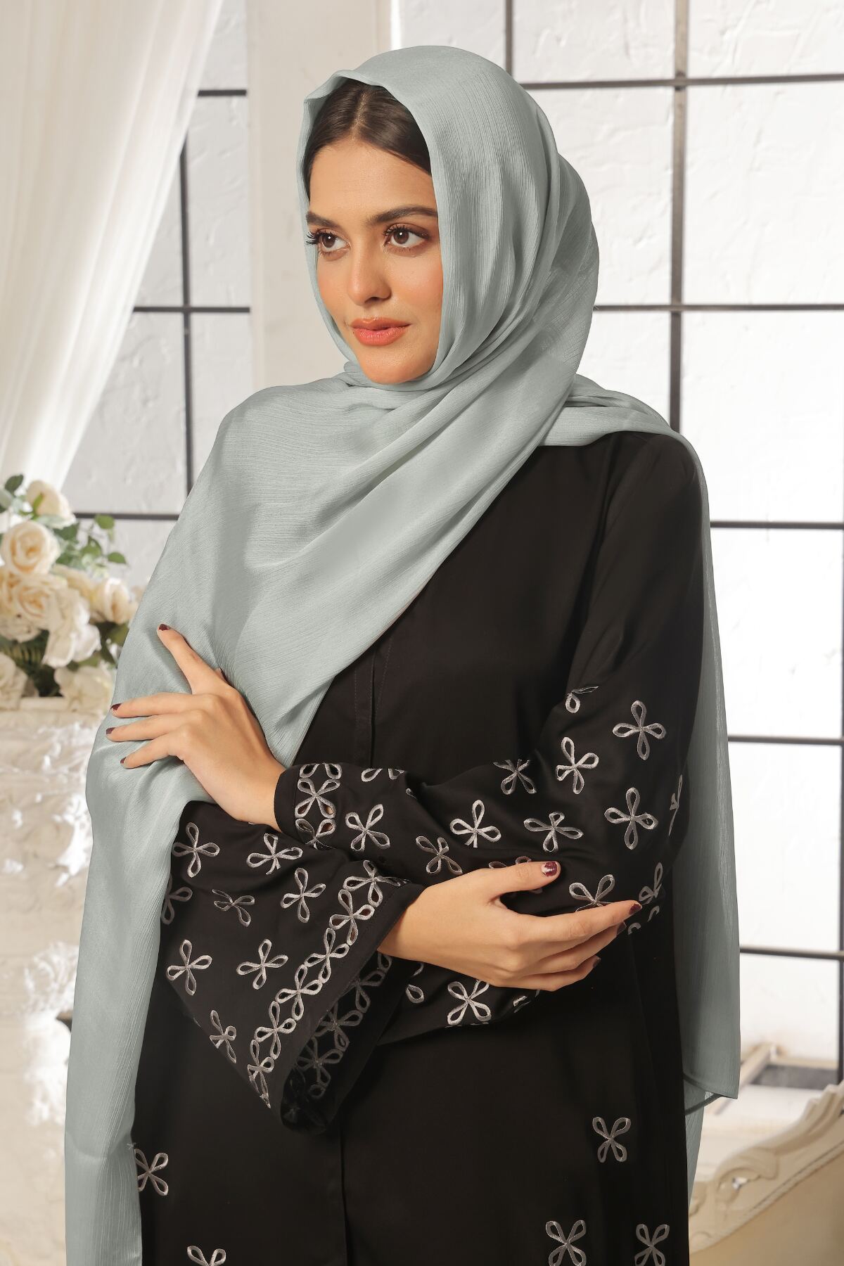Lilac Leaf Petal Embroidered Abaya