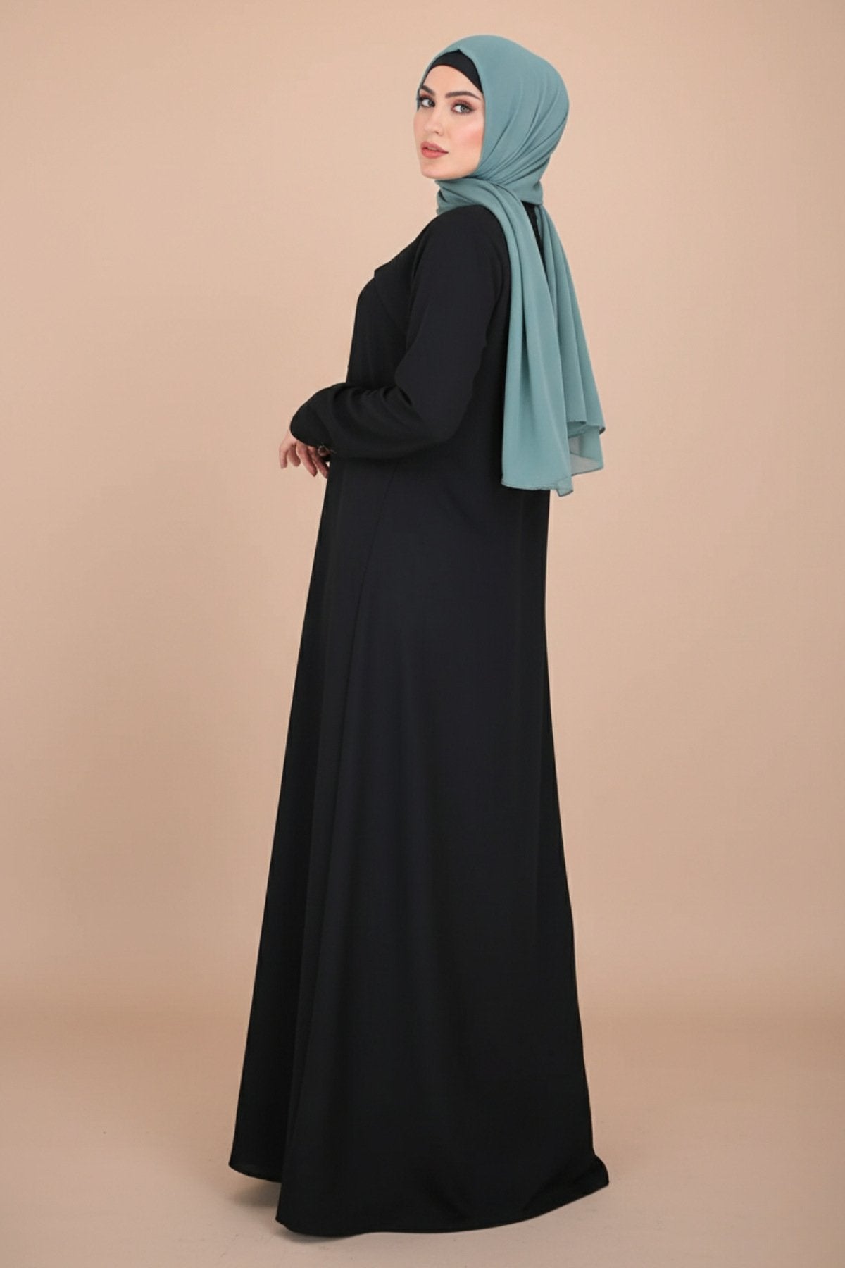 Cherry Berry Lapel Abaya