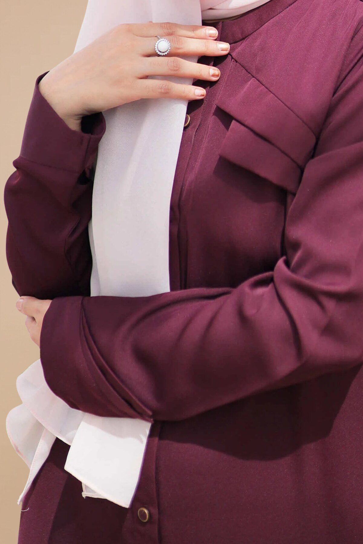 Black Lapel Abaya