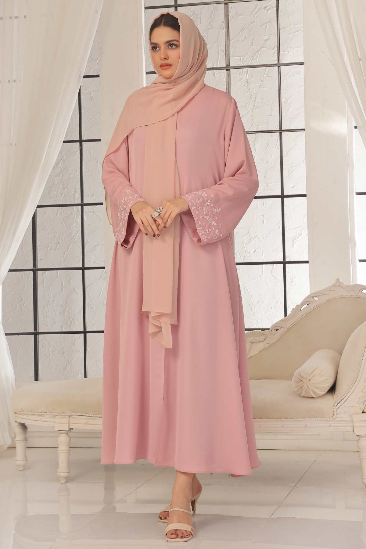 Ceramic Beaded Abaya