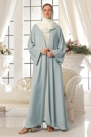Seashell Embroidered White Abaya