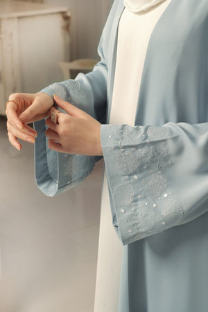 Seashell Embroidered Tuna Abaya
