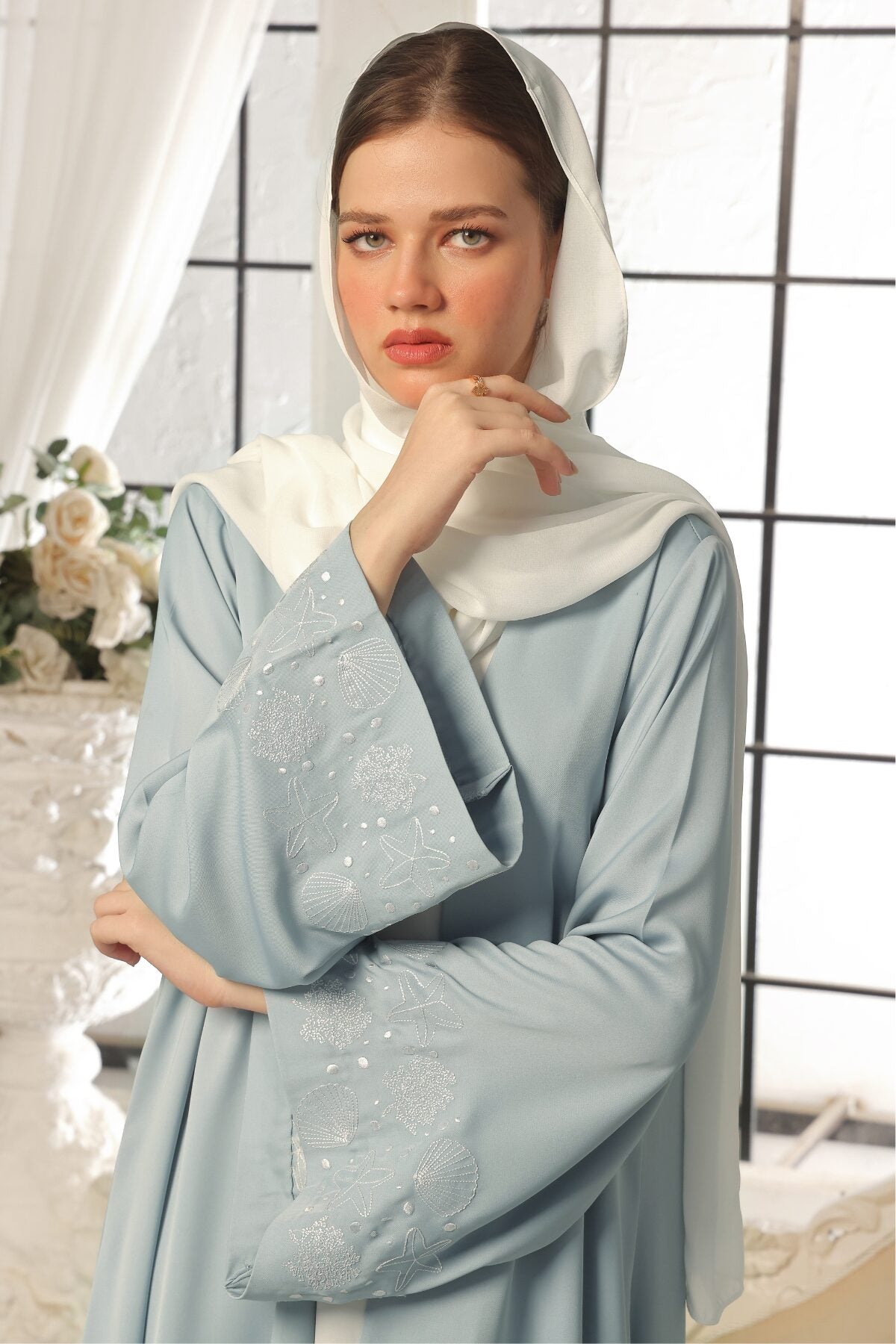 Seashell Embroidered Tuna Abaya