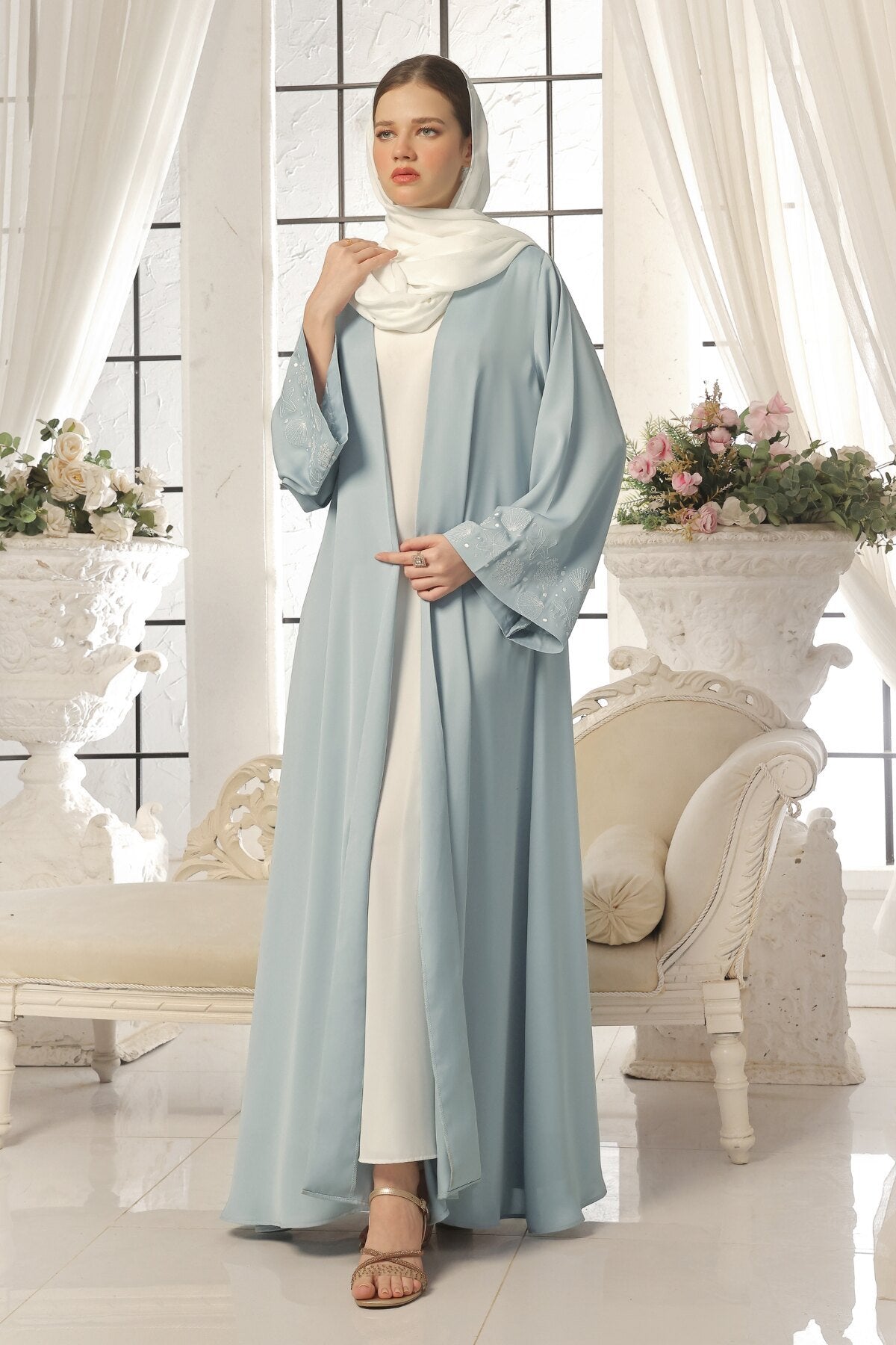 Seashell Embroidered Tuna Abaya
